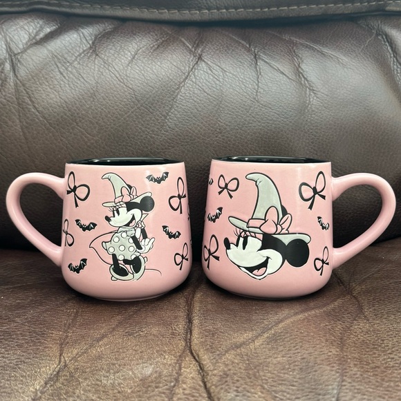 Disney Minnie Mouse Witch with Bats and Ribbons Pink Halloween Mug - Picture 2 of 12